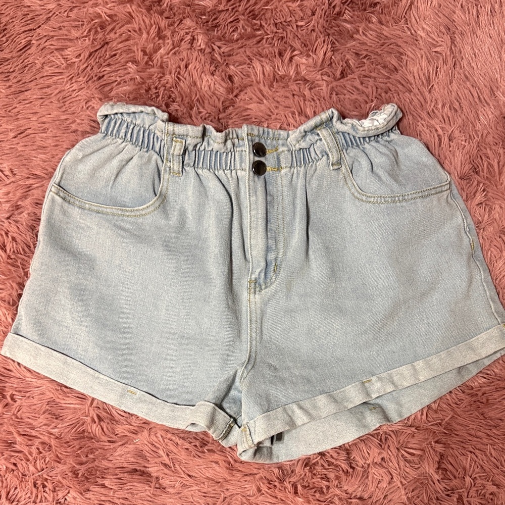 Stretch Ruffle Waist Light Blue Denim Women's Shorts
